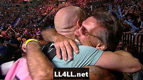 Най-добрият момент и приключение на EVO 2016; Докосваща прегръдка между играч и баща му